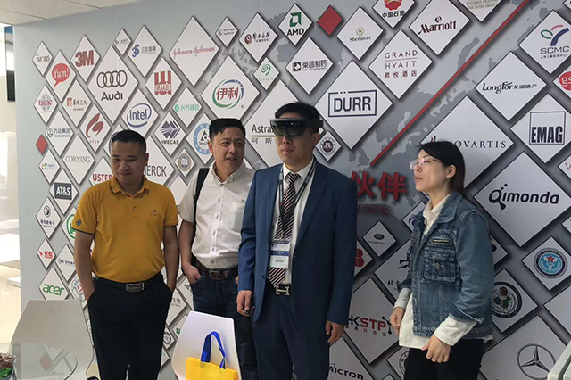 AR游戲開發(fā)打造沉浸式感官體驗